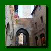 V ulikch San Gimignana 2