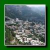 Poh�ad na malebn� z�stavbu Positana